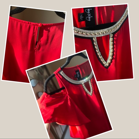 Bundle: 2 Women's Blouses - Picture 2 of 3